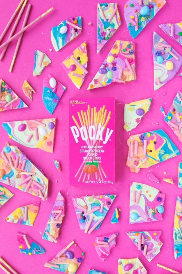 Pink box of pocky sticks 