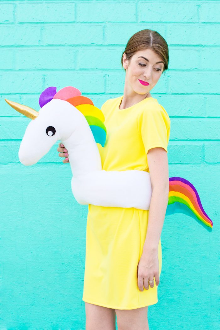 DIY Pool Float Costume | studiodiy.mom