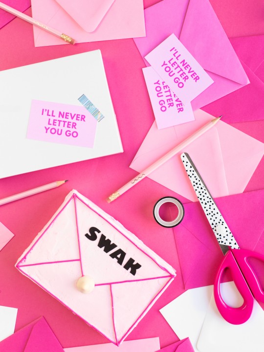 DIY Love Note Cakes
