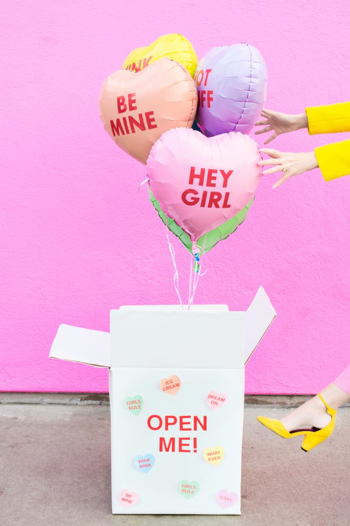 A box with balloons