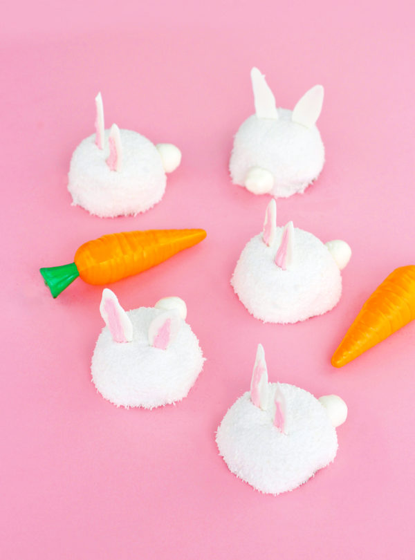 Bunny and rabbit cakes