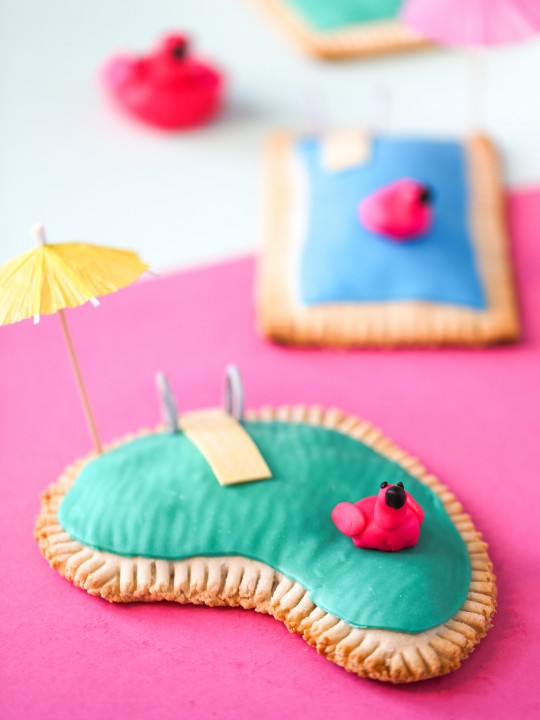 Piña Colada Pool Pop Tarts