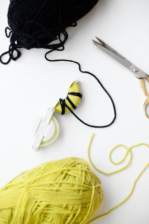 Yellow and black string