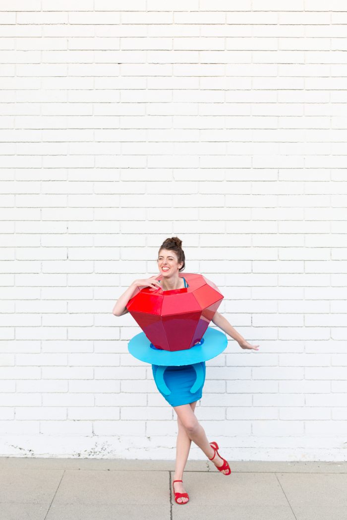 A person dressed as a ring pop