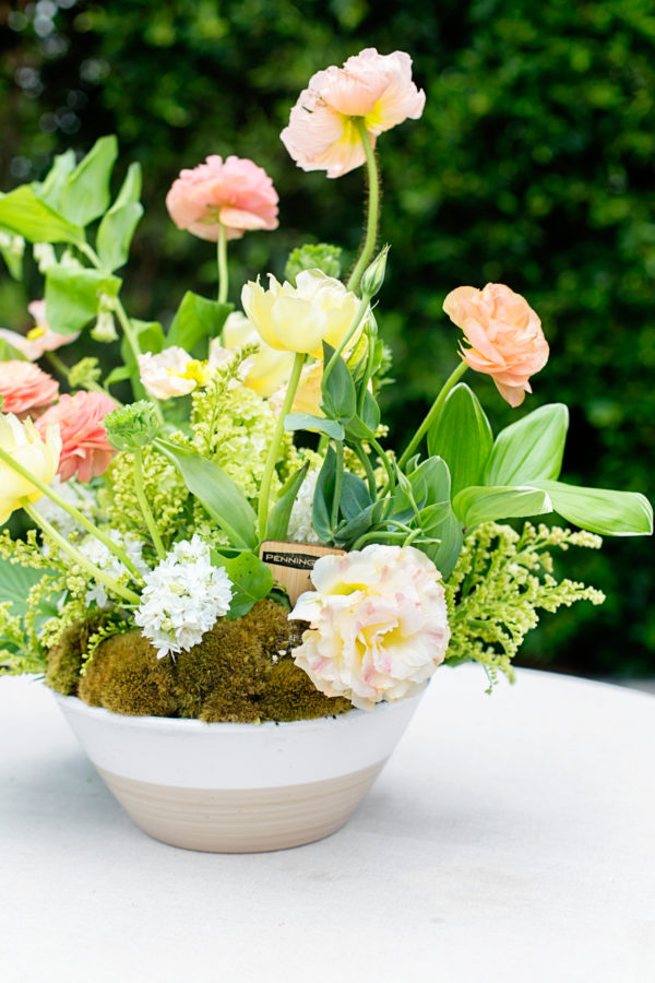 A vase of flowers on a table