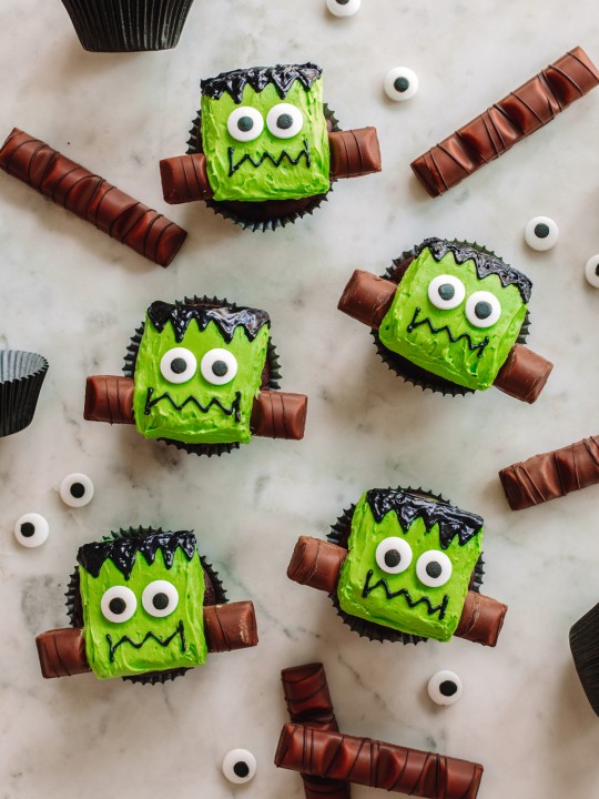 Three Easy Halloween Cake & Cupcake Ideas