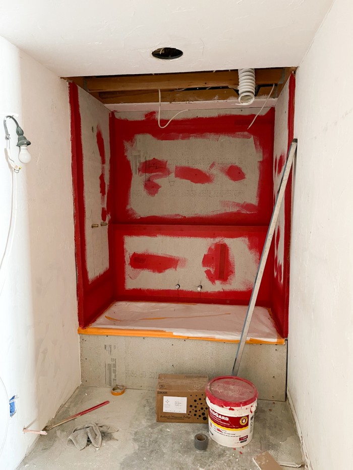 new bathroom tub construction