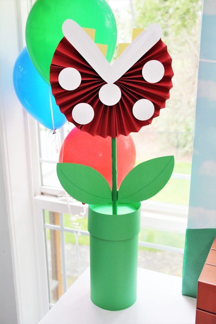 Paper fan piranha plants