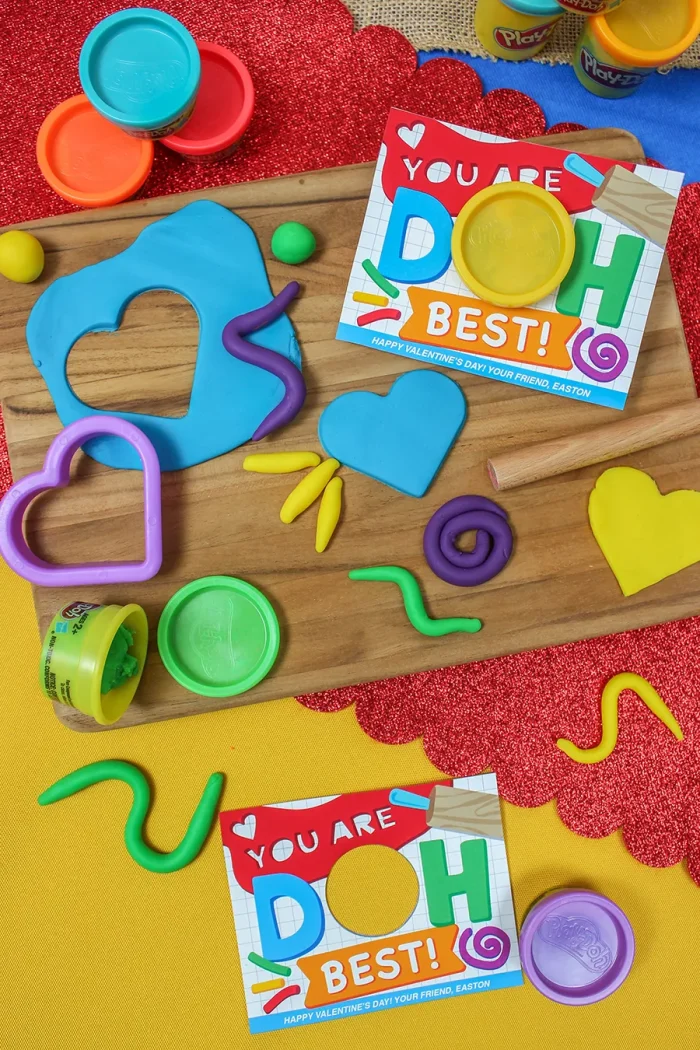 Playdoh Valentine Idea Playdoh with playdoh-themed valentines messages.