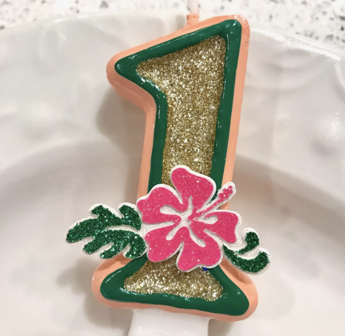 Moana Birthday Candle Number 1 birthday candle with Moana theme.