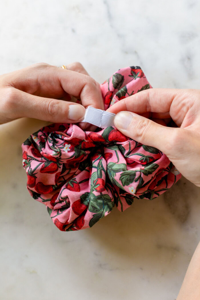sewn ends of elastic in scrunchie
